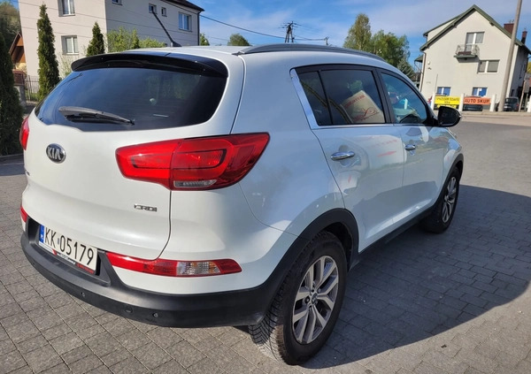 Kia Sportage cena 43900 przebieg: 217113, rok produkcji 2015 z Wieliczka małe 137